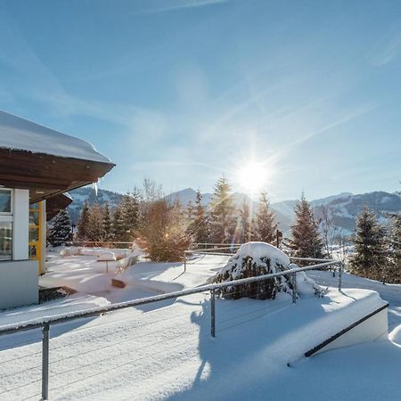 Schönried Budget Rooms Gstaad מראה חיצוני תמונה